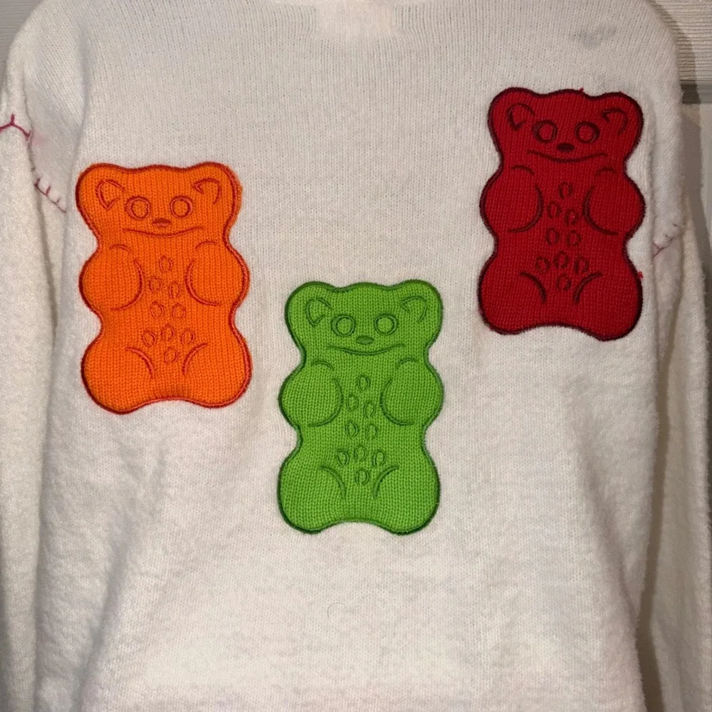 Haribo Gummy Bear Knit Lounge Set White Hooded Sweater and Shorts Kids Small‎